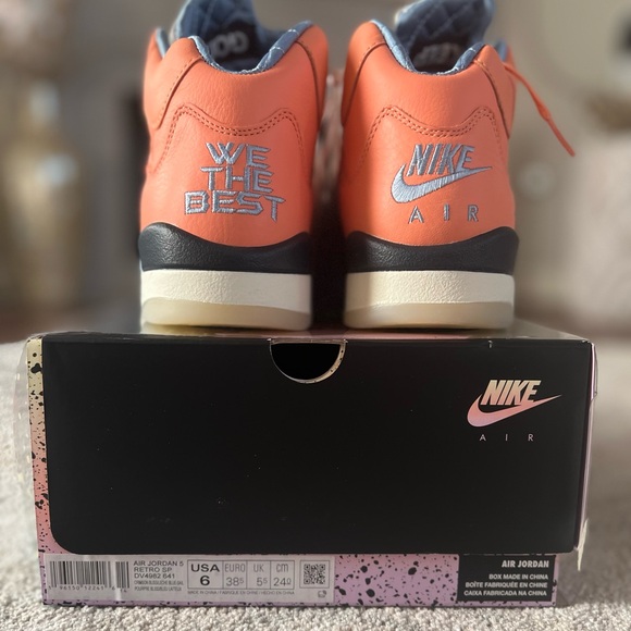 Air Jordan 5 x DJ Khaled
Crimson Bliss
Size 7.5 women US kid size 6 - Picture 2 of 8